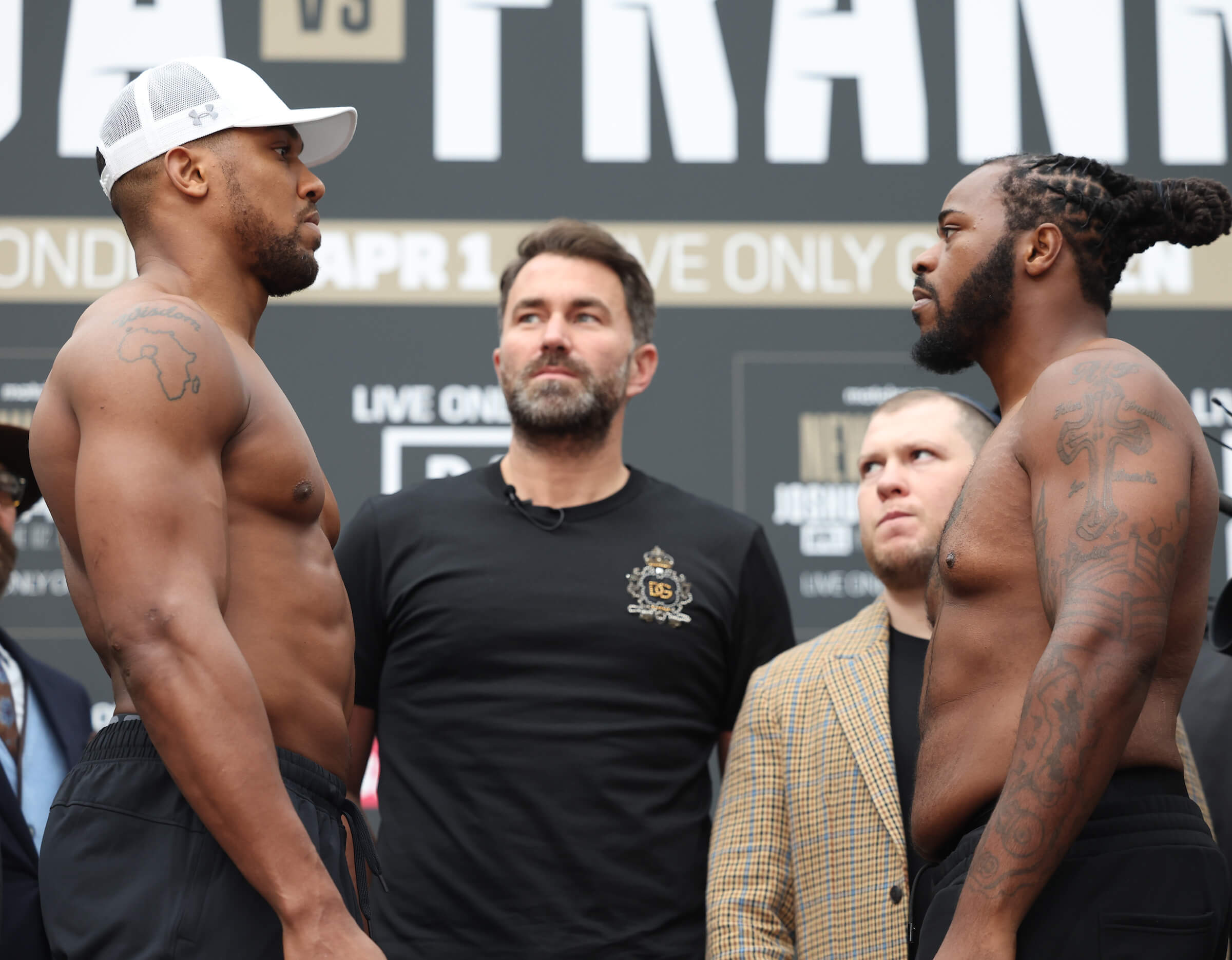 Joshua outweighs Franklin by 21lbs