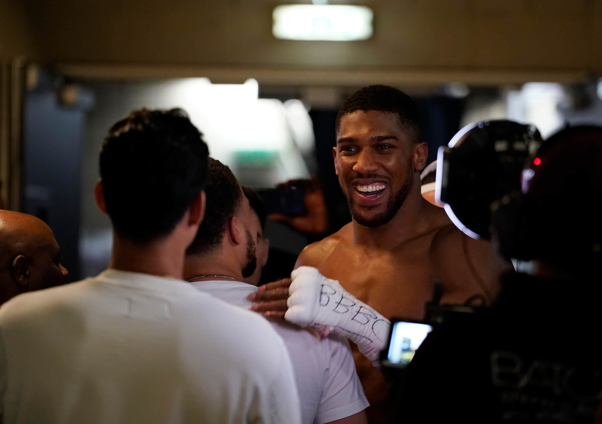 Former trainer convinced Joshua can still beat Fury