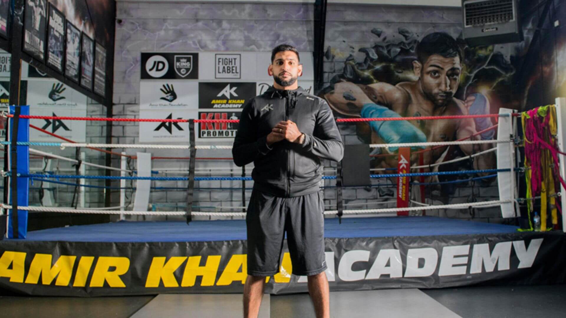 Amir Khan Open To Possible Exhibition Bout