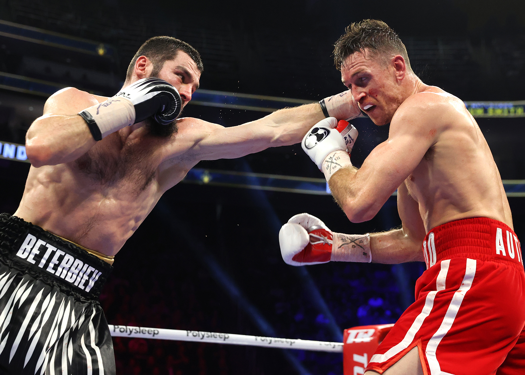 Beterbiev brutally wipes out Smith in Quebec City