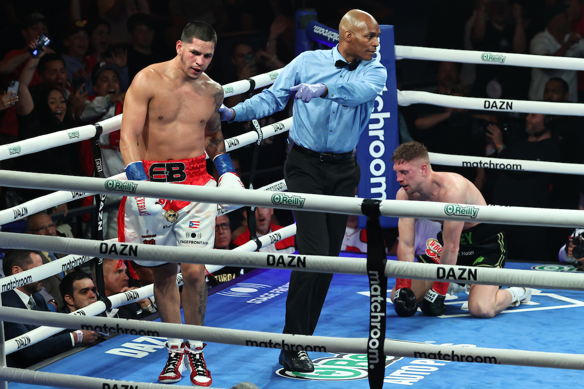 Berlanga drops Quigley 4 times on way to UD victory in New York