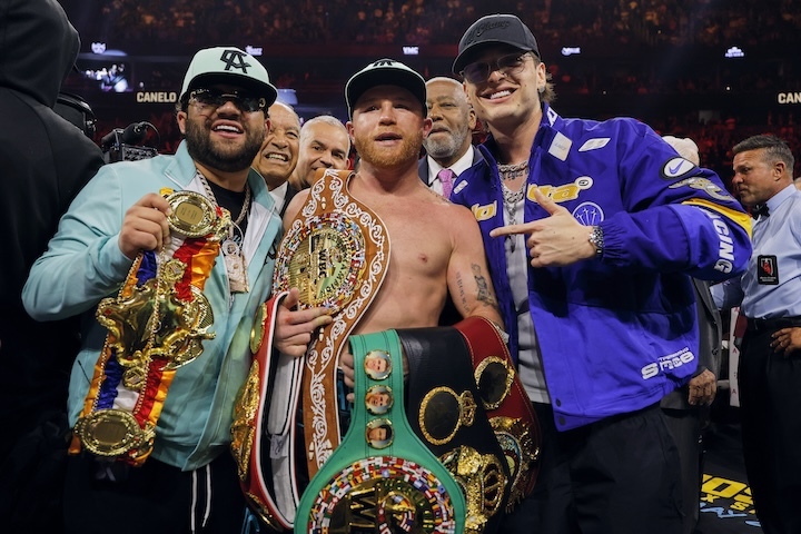 Canelo, Usyk Take Conflicting Approaches to IBF Mandatories