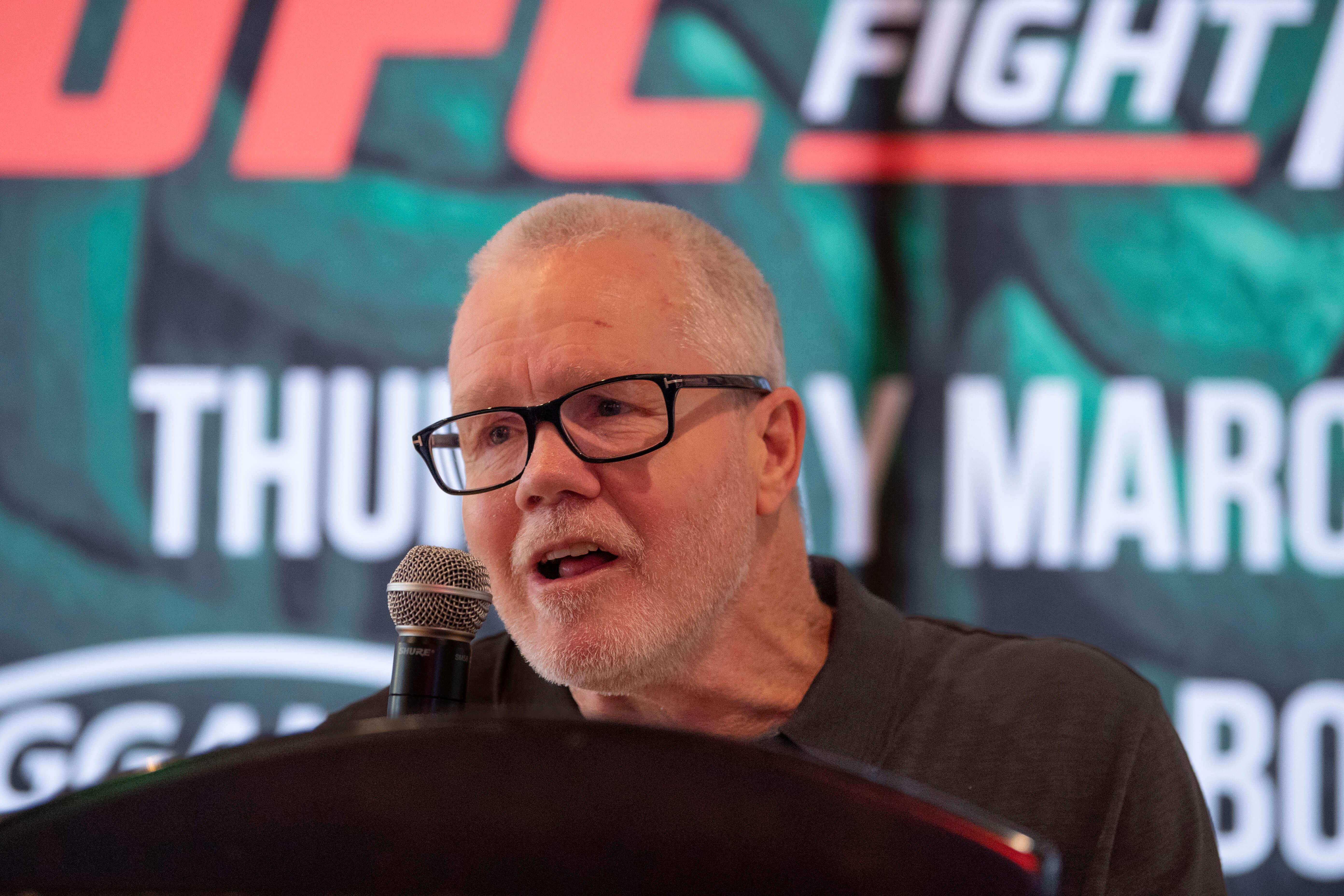 Roach Leans Toward Garcia, and Mosley and Charlo Agree