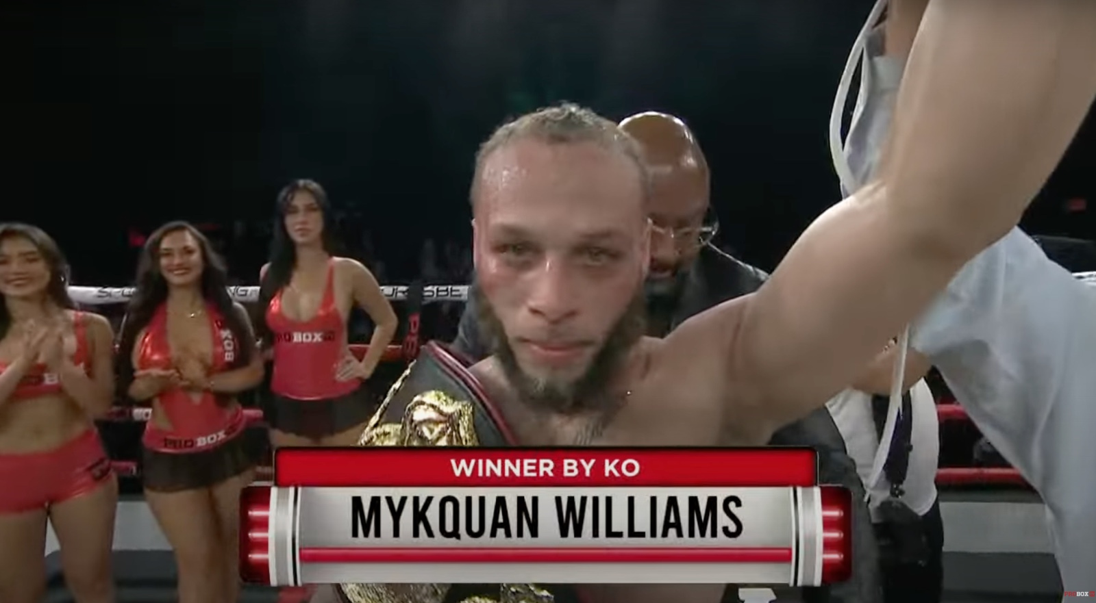 Williams stuns Feliciano with destructive sixth-round stoppage
