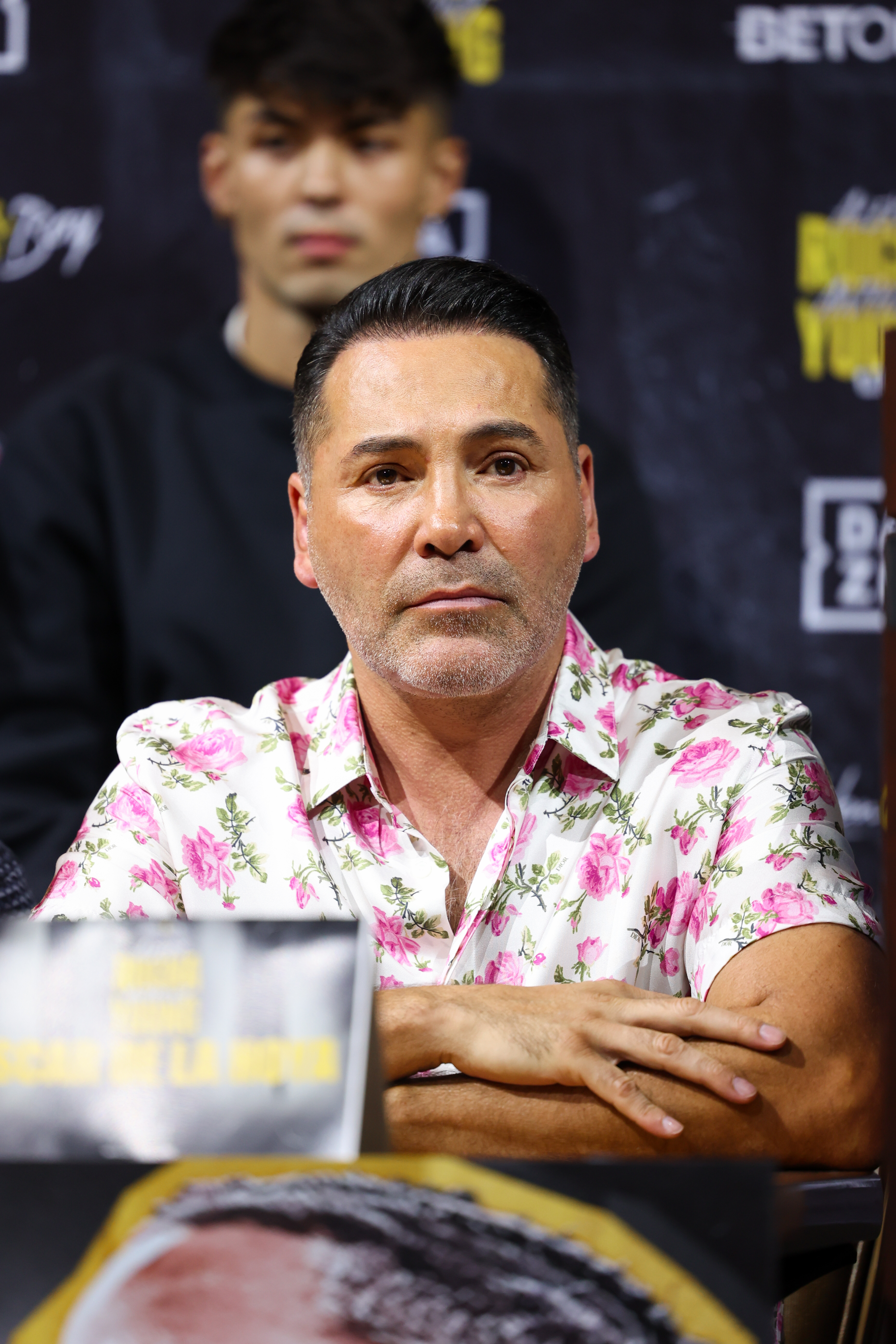 Oscar De La Hoya: Floyd Mayweather is an all-time great, recent bouts don't hurt his legacy