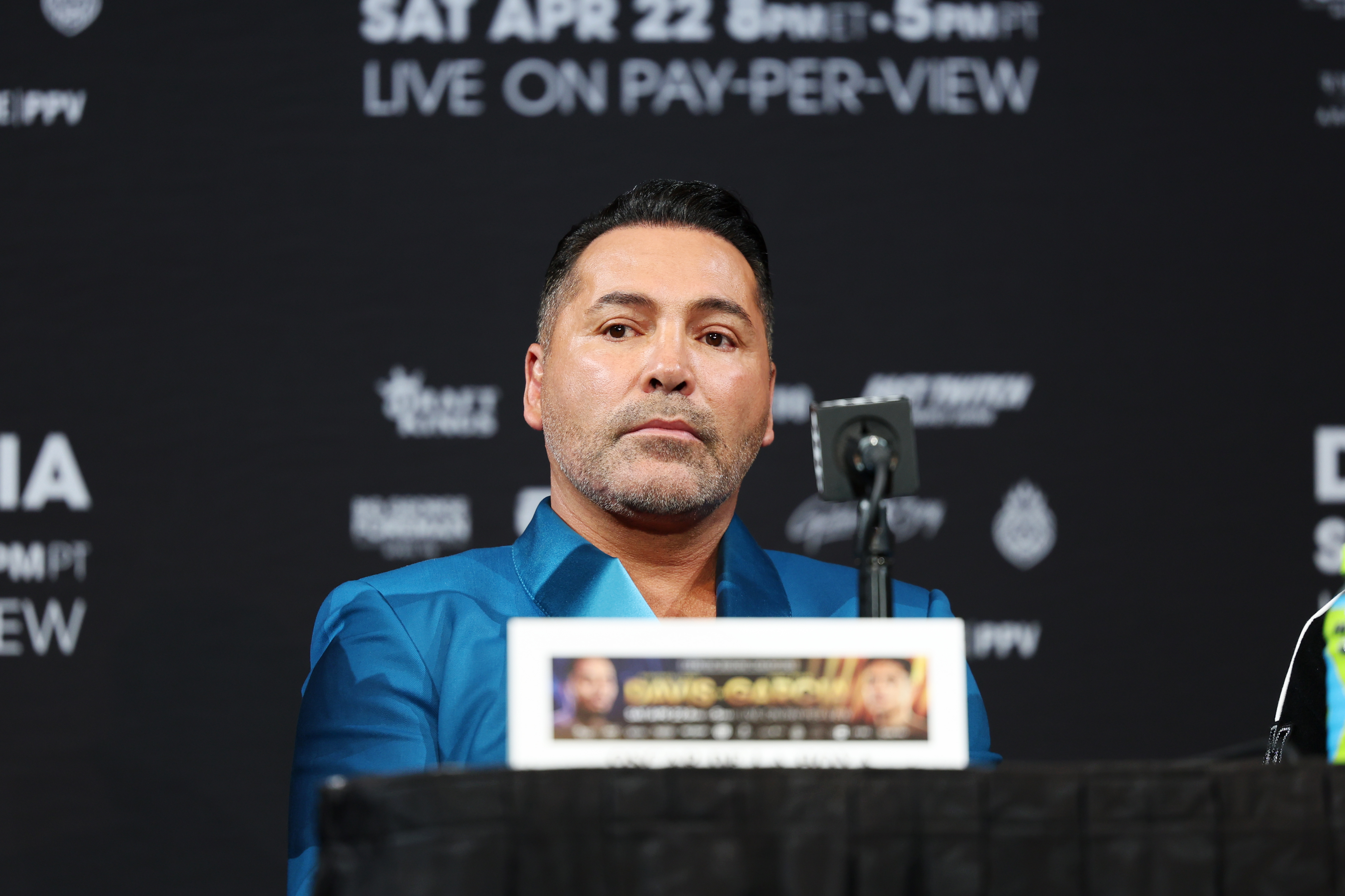De La Hoya insiste en que Canelo vs. Munguía "mantendrá vivo el boxeo mexicano"