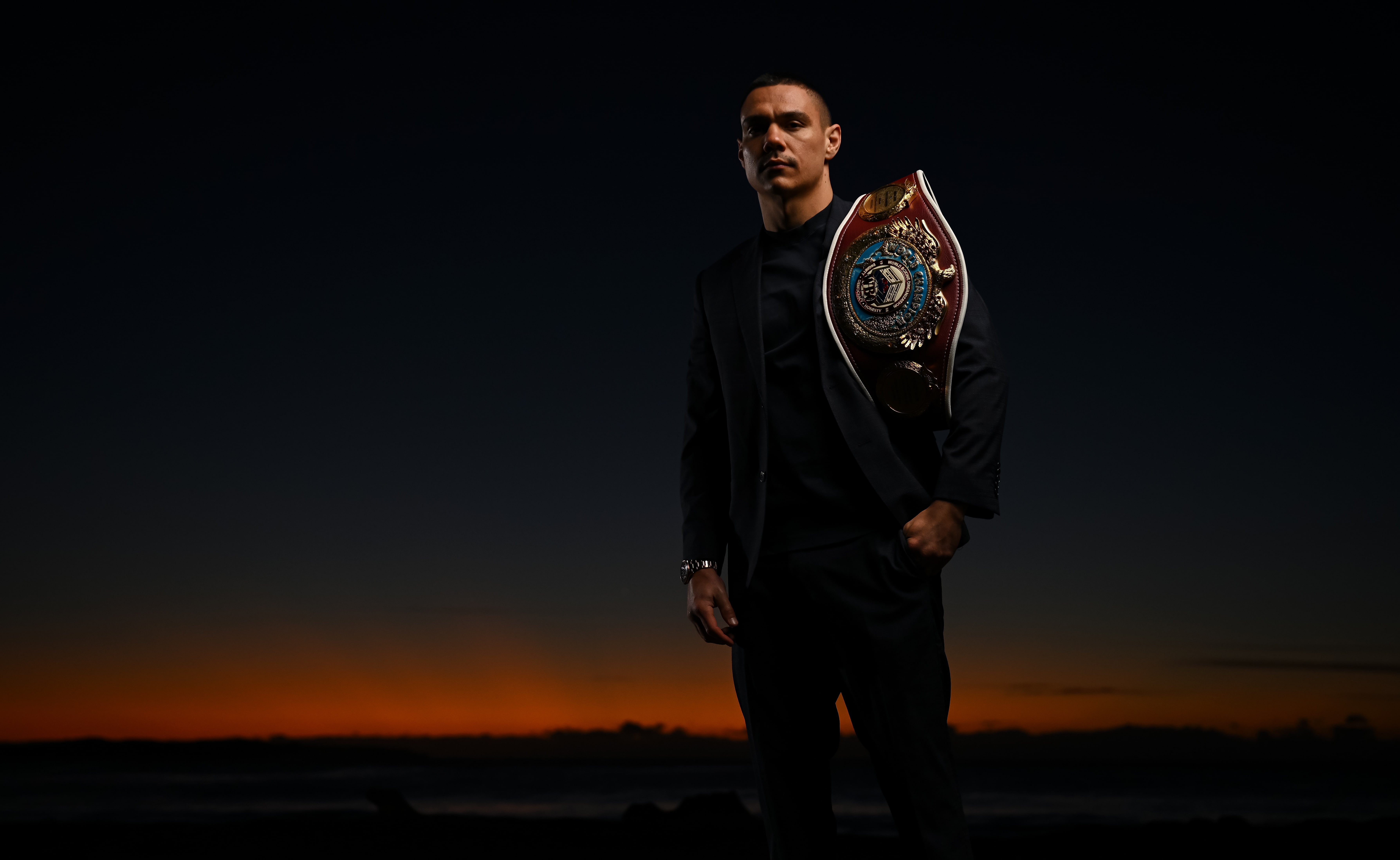 Tszyu-Mendoza lands at the Gold Coast with help from Government