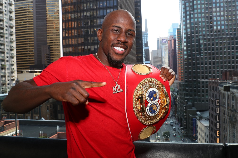 Tevin Farmer marks ring return after three year absence with victory over Sparrow