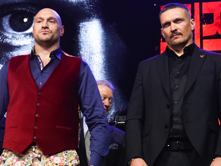 Mike Tyson Believes Tyson Fury Will Overpower Oleksandr Usyk