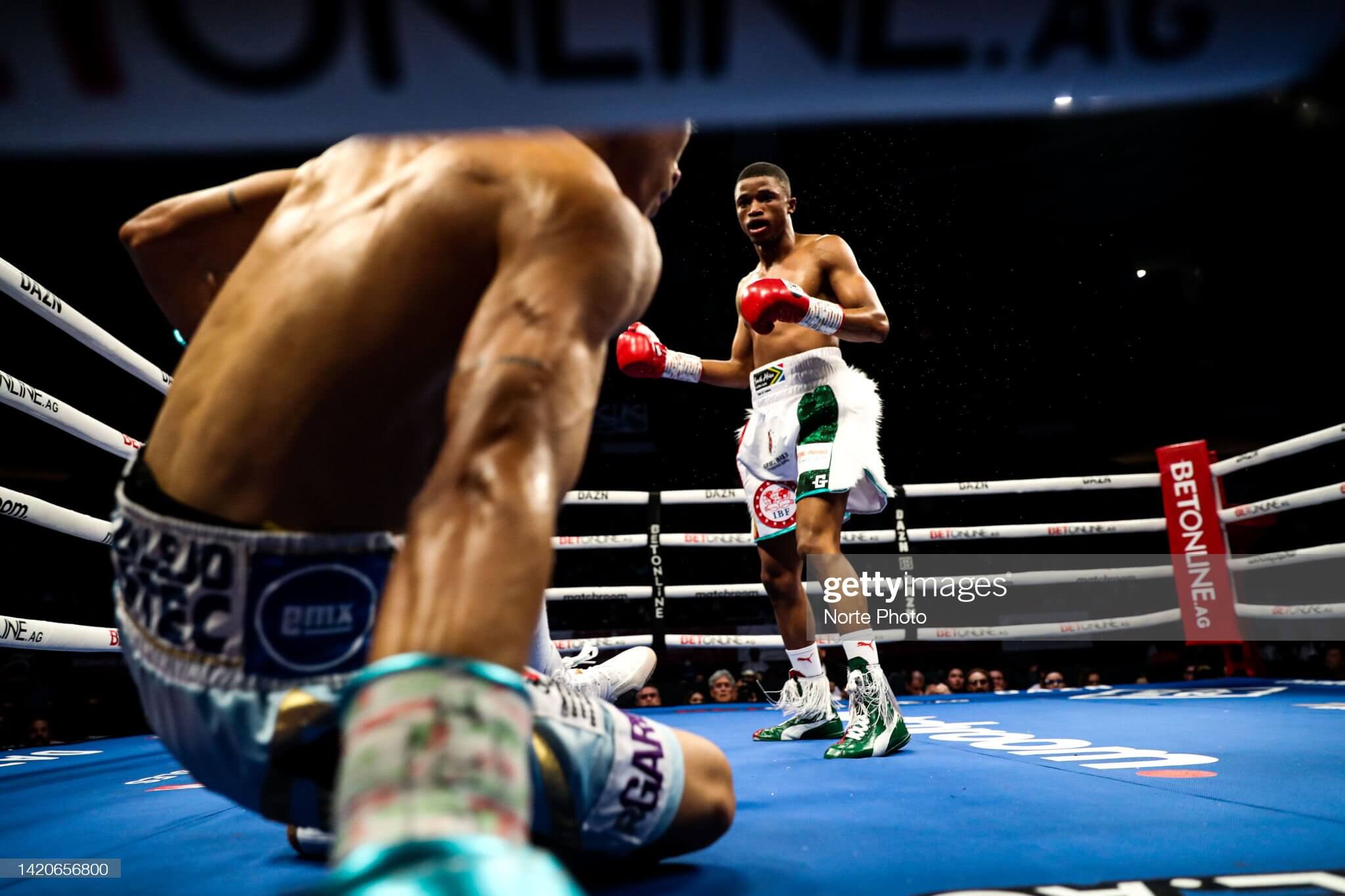 How Sivenathi Nontshinga Became A Legend After His Fight With Hector Flores
