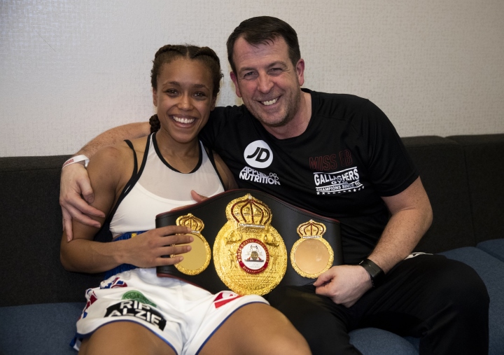 En exclusiva: El entrenador de Natasha Jonas habla del premio a la boxeadora británica del año