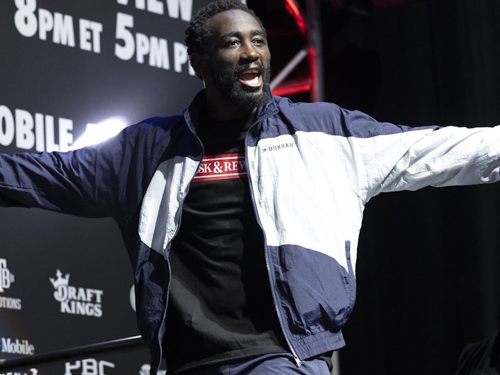 Terence Crawford says Canelo Alvarez at 168lbs ‘makes the most sense’