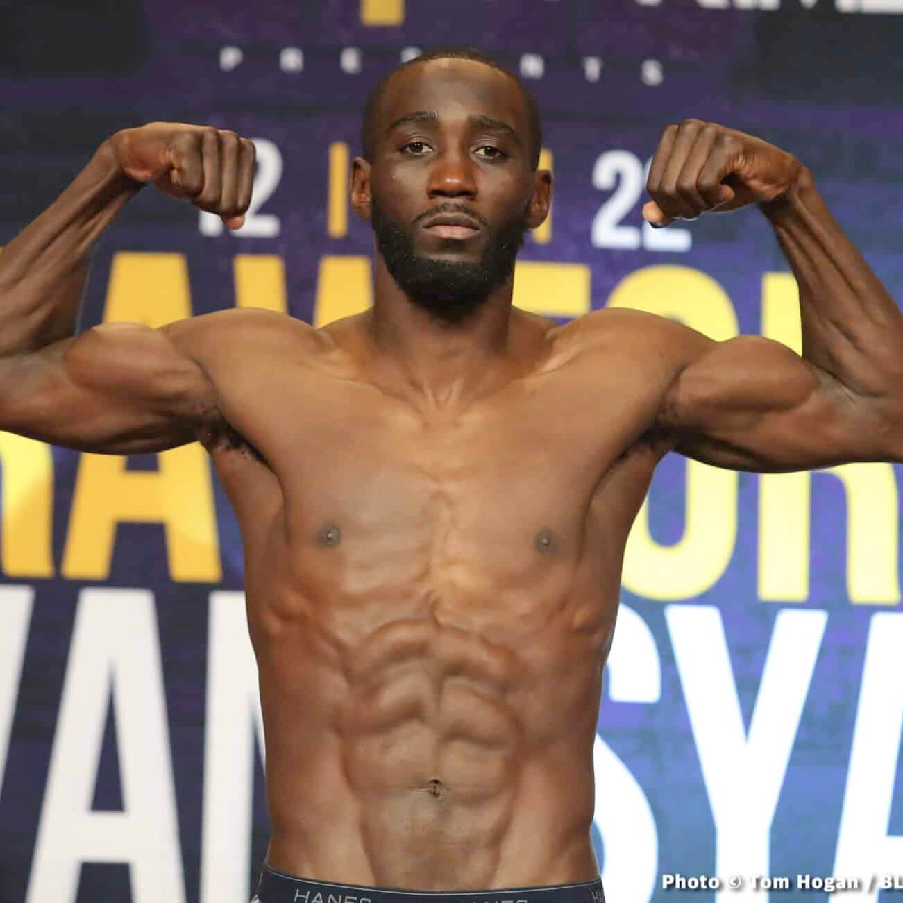 Terence Crawford Stops Avanesyan in Six